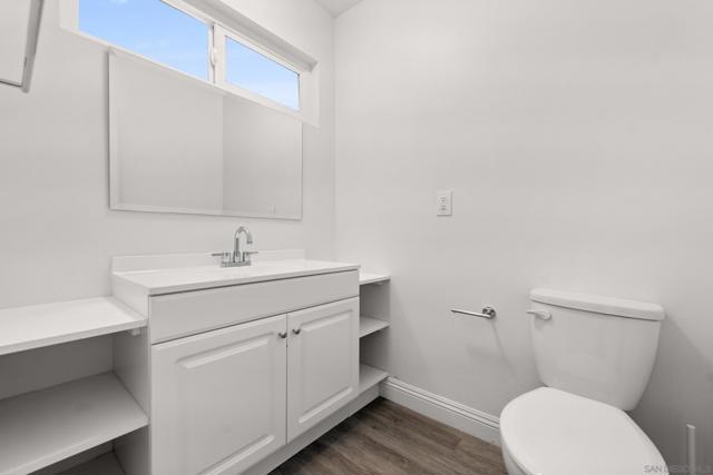 4851 Cole St, San Diego CA: https://media.crmls.org/mediaz/7542ccec-16ce-4deb-bf69-c477a9e7fa57.jpg