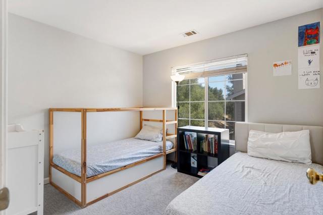 7445 Brigadoon Way, Dublin CA: https://media.crmls.org/mediaz/7543e874-5424-4f30-941b-24beb5e5a473.jpg