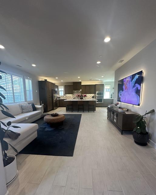 751 Merit Dr, San Marcos CA: https://media.crmls.org/mediaz/7545c704-2850-45b8-b116-30bb10949349.jpg