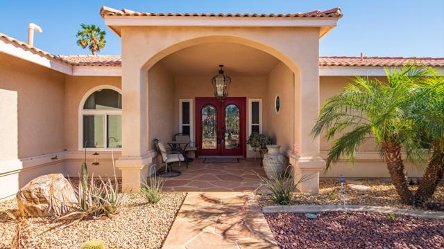 78901 Runaway Bay Drive, Bermuda Dunes CA: https://media.crmls.org/mediaz/75470ded-5d79-4126-8acd-0ea440dfad3b.jpg