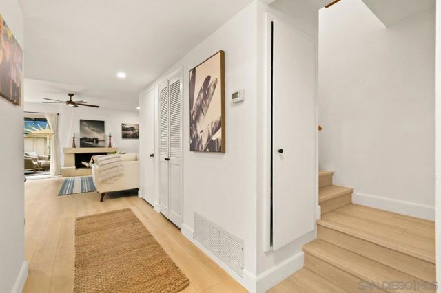 4116 Loma Riviera Ln, San Diego CA: https://media.crmls.org/mediaz/75499450-0486-44a0-b4a2-b67fefadcbae.jpg