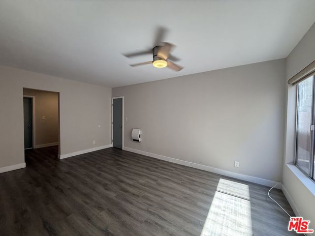 1625 Franklin Street, Santa Monica CA: https://media.crmls.org/mediaz/7549cb2a-3153-4356-b10e-cd85b8b7ba55.jpg