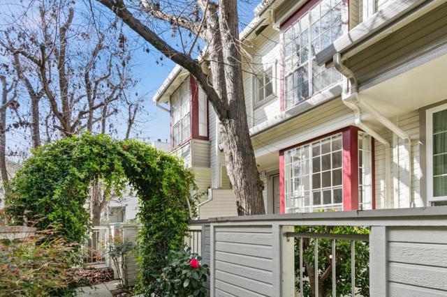 975 Belmont Terrace, Sunnyvale CA: https://media.crmls.org/mediaz/7549dedf-75f4-4cc9-8d06-fc67ef674823.jpg
