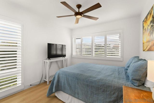 4116 Loma Riviera Ln, San Diego CA: https://media.crmls.org/mediaz/754a57da-d89c-4d78-b888-af13f8a39e96.jpg