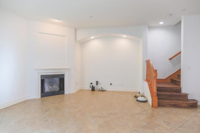 Detail Gallery Image 19 of 49 For 415 N Cedros, Solana Beach,  CA 92075 - 4 Beds | 4 Baths