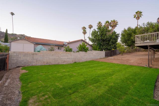 1466 Conway Dr, Escondido CA: https://media.crmls.org/mediaz/754f3cac-e100-4278-9369-4008da67f243.jpg