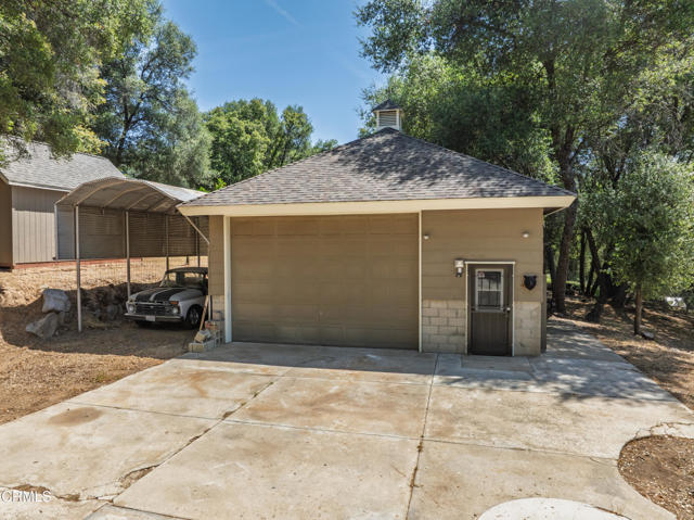 51793 Quail Ridge Road, Oakhurst CA: https://media.crmls.org/mediaz/754f5f88-dc78-4058-bf2c-08b6ca68cf0f.jpg