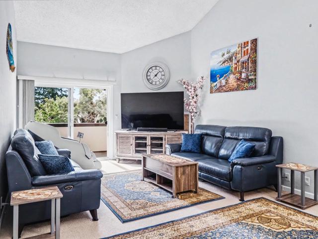 1400 Bowe Avenue, Santa Clara CA: https://media.crmls.org/mediaz/754f9b24-8626-45f2-baa1-a741ea5bceb3.jpg