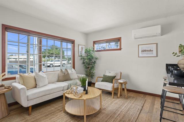 Detail Gallery Image 9 of 40 For 1212 2nd St, Coronado,  CA 92118 - 1 Beds | 1 Baths