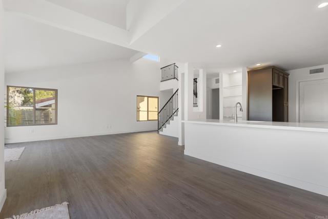 Detail Gallery Image 9 of 49 For 4737 Edison St., San Diego,  CA 92117 - 3 Beds | 2/1 Baths