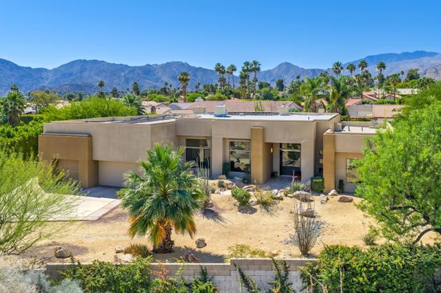 47200 Desert Lily Drive, Palm Desert, CA 92260