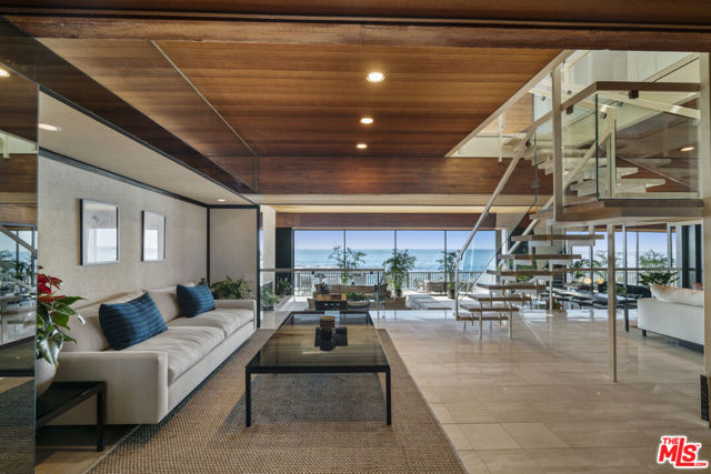 25002 Malibu Road photo 4