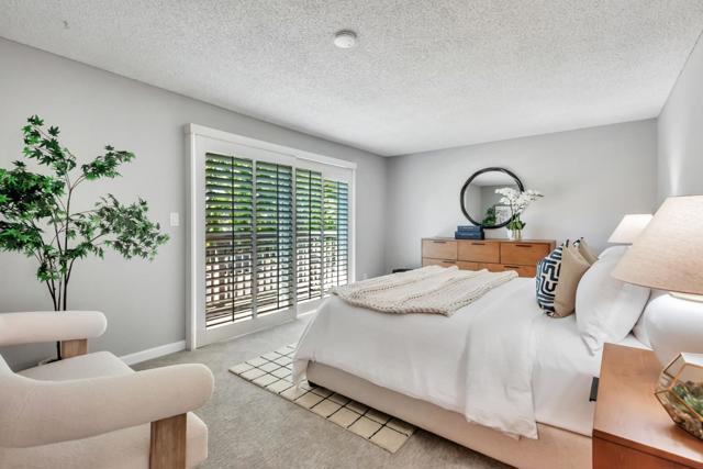 856 Erickson Lane, Foster City CA: https://media.crmls.org/mediaz/755256ce-dc03-4f8c-85cf-5634b9c0d560.jpg
