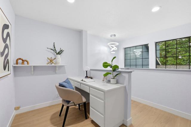 43988 Cerro Court, Fremont CA: https://media.crmls.org/mediaz/75528e6d-4e2d-4999-b5b5-8be3a413e8ef.jpg