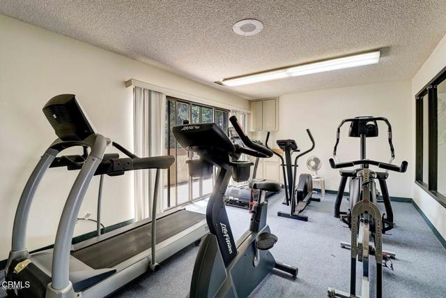 728 Island View Circle, Port Hueneme CA: https://media.crmls.org/mediaz/75529db3-fa23-41e8-a016-77d606d89370.jpg