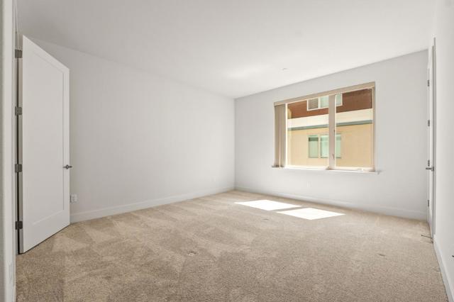 718 Eppleton Lane, Foster City CA: https://media.crmls.org/mediaz/7553526d-4acd-46ec-8869-d0eec5b5818f.jpg