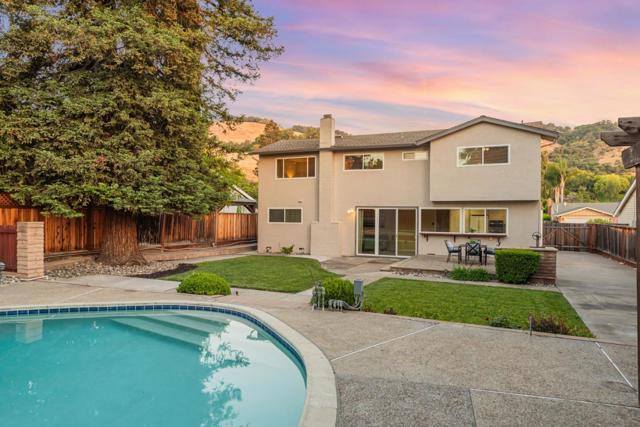 603 Galen Drive, San Jose CA: https://media.crmls.org/mediaz/75536448-91e1-46e0-90eb-63678aa3eea2.jpg