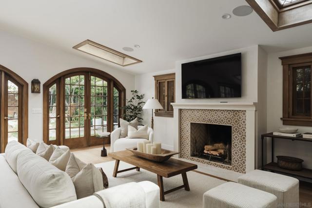 Image 10 of 63 For 660 Margarita