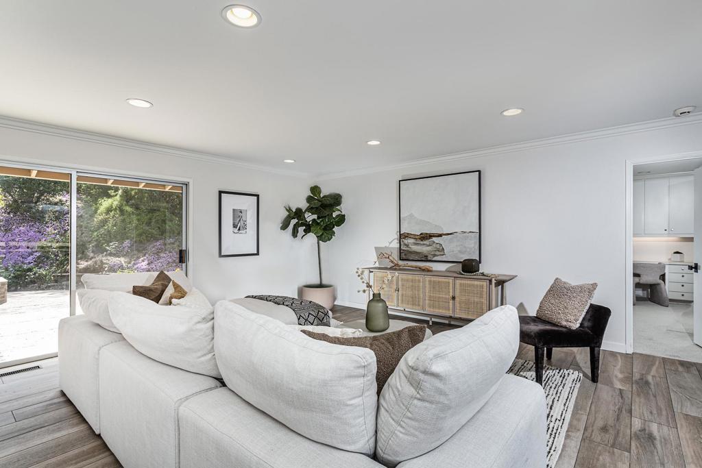 MLS #250035434SD image #8