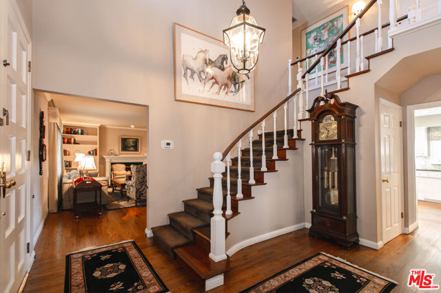 4221 Jubilo Drive photo 2
