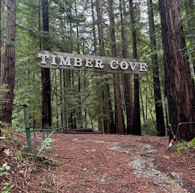 320 Timber Cove, Boulder Creek CA: https://media.crmls.org/mediaz/75545ab8-9a7a-4655-9ff4-4adcb71731a1.jpg