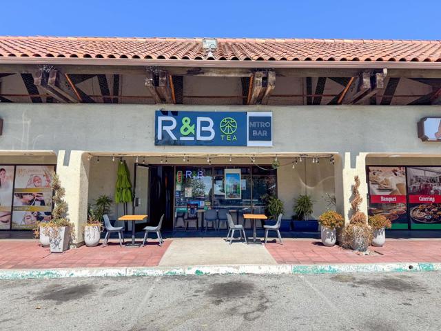 60 60 S Able Street, Milpitas CA: https://media.crmls.org/mediaz/75556628-0b2e-4fca-af28-07d48a207224.jpg