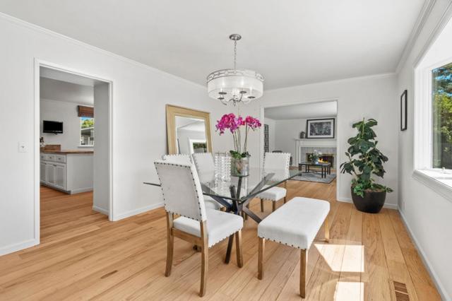 1454 Kyle Court, Sunnyvale CA: https://media.crmls.org/mediaz/7555b96e-37cf-4909-b765-af26c490e970.jpg