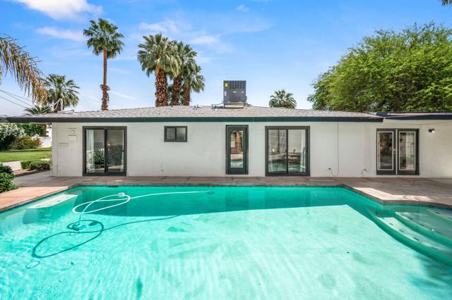 51485 Calle Guatemala, La Quinta CA: https://media.crmls.org/mediaz/75570bee-78fa-4919-8e53-060c2d26046a.jpg