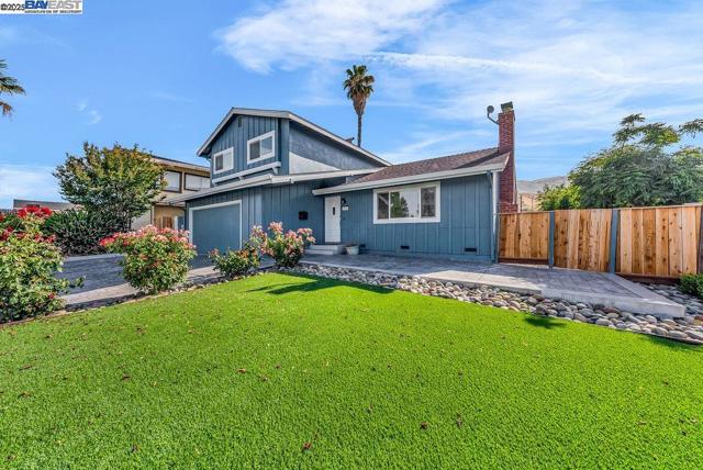 48346 Cottonwood St, Fremont CA: https://media.crmls.org/mediaz/75582d85-53df-457e-acc1-89346239668b.jpg