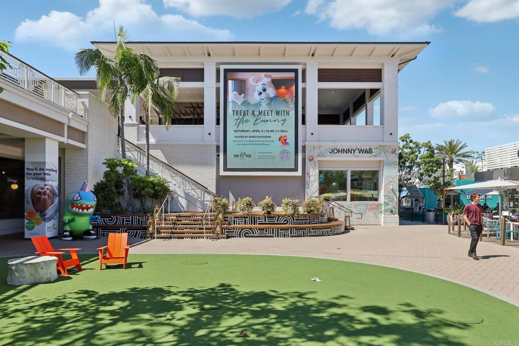 https://media.crmls.org/mediaz/7558c63f-d183-43e9-92ba-e920ba725ec6.jpg?preset=X-Large