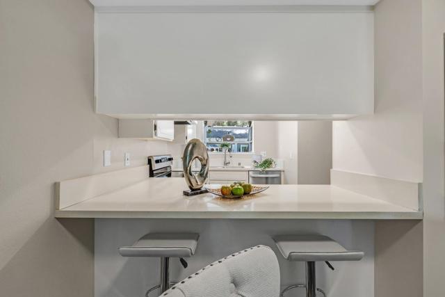 38652 Aurora Terrace, Fremont CA: https://media.crmls.org/mediaz/7559aec2-0264-4fe8-bd71-4ef36dc5de81.jpg