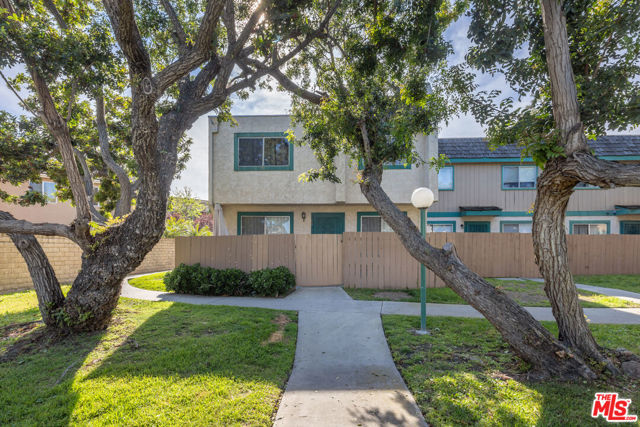 Image 3 for 155 S Wilmington Ave #F, Compton, CA 90220