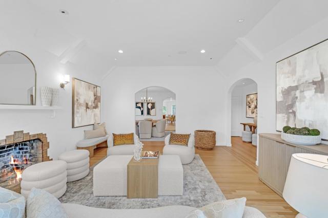 729 Concord Way, Burlingame CA: https://media.crmls.org/mediaz/755b797f-99e1-4dcd-a324-daa61c0130f4.jpg