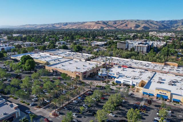4510 Calaveras Avenue, Fremont CA: https://media.crmls.org/mediaz/755cca3b-4941-45e6-bfef-823fce7ece03.jpg