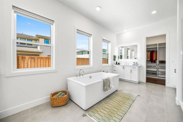 18312 Corte Simon, Morgan Hill CA: https://media.crmls.org/mediaz/755eb7d2-fa75-4d96-8b52-8c046ebeae7b.jpg