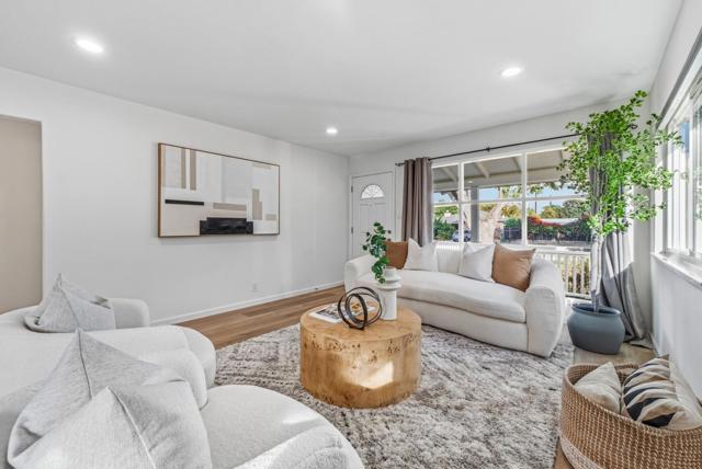 716 Kiely Boulevard, Santa Clara CA: https://media.crmls.org/mediaz/755ed645-a36d-48ca-a56f-56dfc5d6a6af.jpg