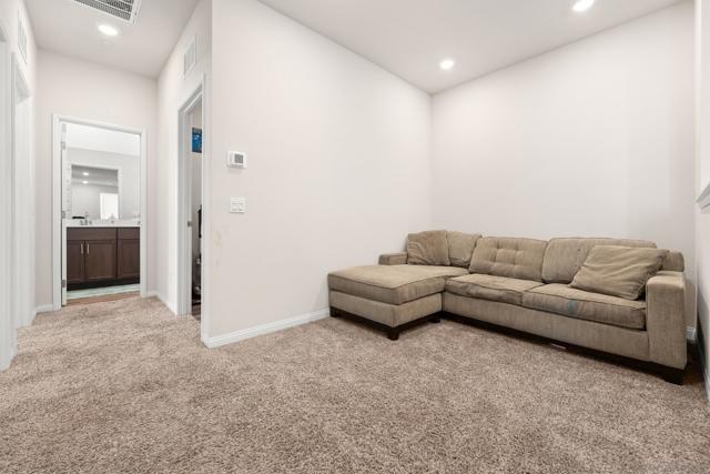 13305 Cultivate Ct, Valley Center CA: https://media.crmls.org/mediaz/75607650-8d8c-4a6b-ad8c-5e855e5684c3.jpg