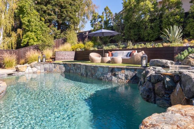 92 Hillview Drive, Danville CA: https://media.crmls.org/mediaz/756271c3-b37c-4d74-b39c-1e48f6275952.jpg
