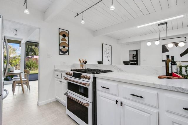 938 Ferngrove Drive, Cupertino CA: https://media.crmls.org/mediaz/7562b352-6c7c-4282-b4fb-d1588bce954d.jpg