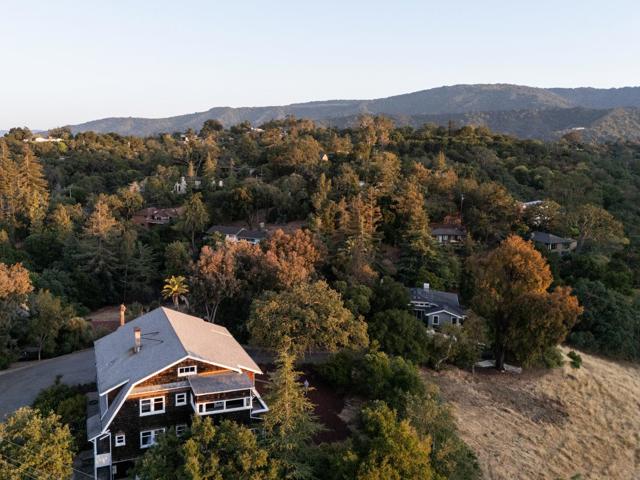 25671 Chapin Road, Los Altos Hills CA: https://media.crmls.org/mediaz/756452ed-5b45-4af0-b66c-ec9694994748.jpg