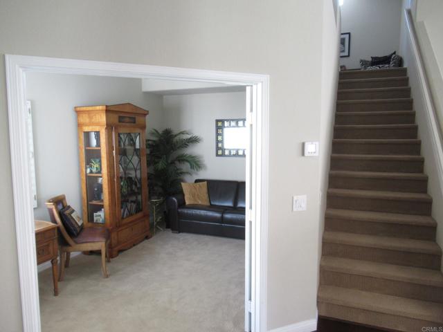 Detail Gallery Image 9 of 44 For 4631 Cyrus Way, Oceanside,  CA 92056 - 3 Beds | 3 Baths