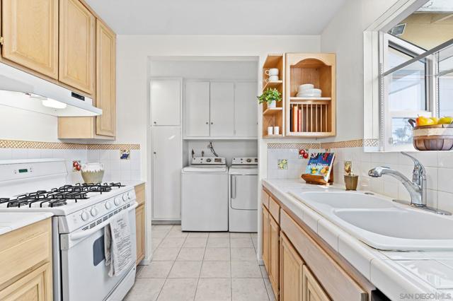 3511 Badillo Rd, San Marcos CA: https://media.crmls.org/mediaz/756b4e72-1913-4ae2-a4ba-d6ac76ecdee1.jpg