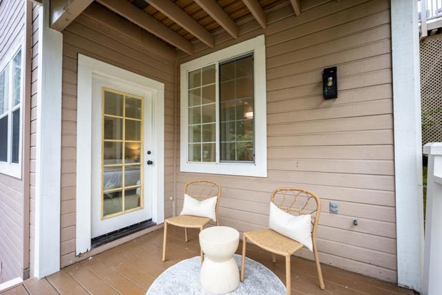 7 Moonlight Court, South San Francisco CA: https://media.crmls.org/mediaz/756b8a55-f606-48fe-b56c-694f9b1e6802.jpg