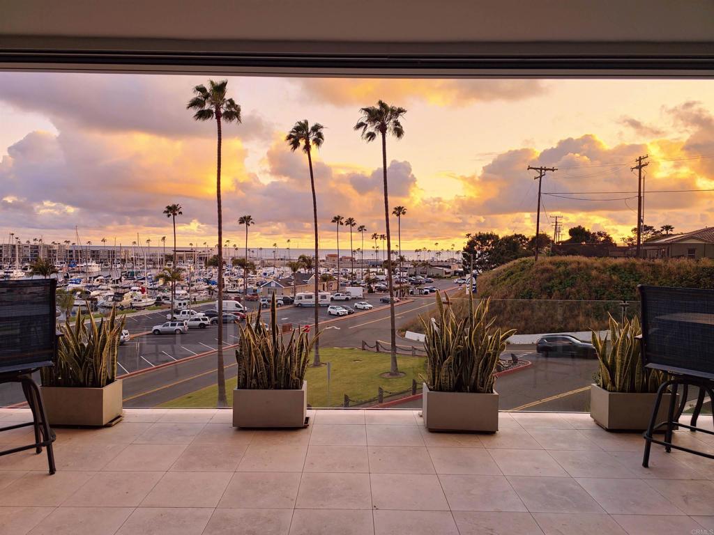 1200 N Harbor Drive #1B