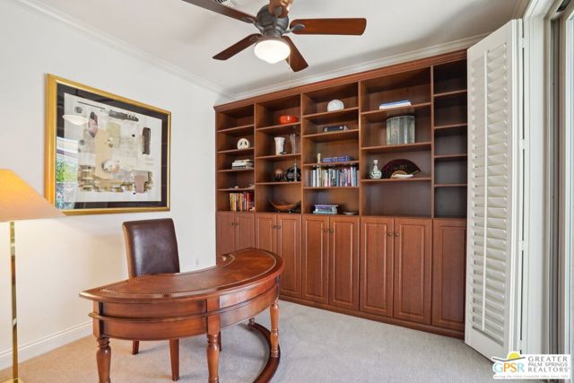 1070 Bella Vista, Palm Springs CA: https://media.crmls.org/mediaz/756d7e95-aa88-4c07-b196-b52cdc2d4e80.jpg