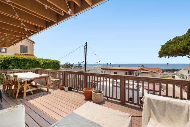 1770 Haydn Drive, Encinitas CA: https://media.crmls.org/mediaz/756ec6dc-4c05-4f9c-b4bb-f94846f1e087.jpg