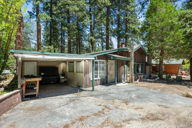 39148 Rim Of The World Drive, Fawnskin CA: https://media.crmls.org/mediaz/756edd99-de59-4a94-8c23-bdd355cac2d6.jpg