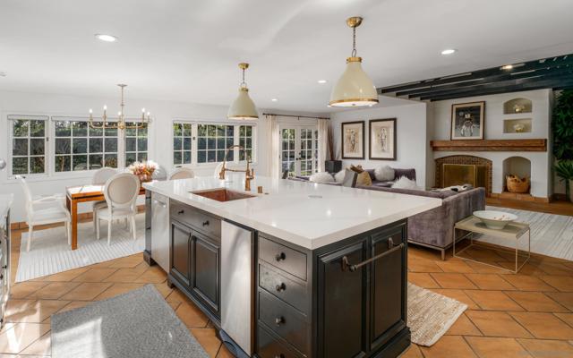 Image 2 of 22 For 16902 Via De Santa Fe  #11