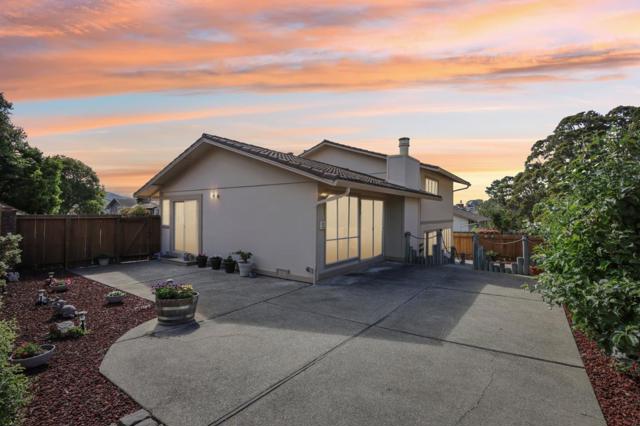 908 Park Pacifica Avenue, Pacifica CA: https://media.crmls.org/mediaz/756f2a3d-0a1a-4fea-86d1-0c79cf75a0cd.jpg
