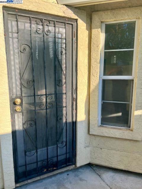 1201 Xandria Drive, Sacramento CA: https://media.crmls.org/mediaz/756f41f9-551d-45e4-a15b-908c06f43a23.jpg